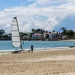 Benoit A 80m, Terrasse & Jardinet Διαμέρισμα *