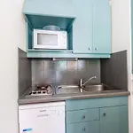 Benoit A 80m, Terrasse & Jardinet Διαμέρισμα *