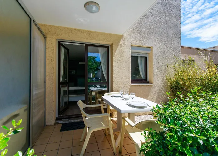 Appartement Benoit A 80m, Terrasse & Jardinet